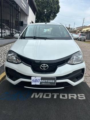 TOYOTA ETIOS 1.5 X PLUS 16V FLEX 4P AUTOMÁTICO